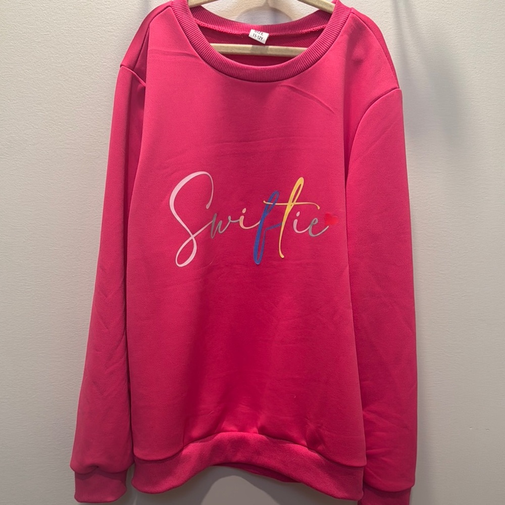 Taylor Swift Swiftie Sweatshirt